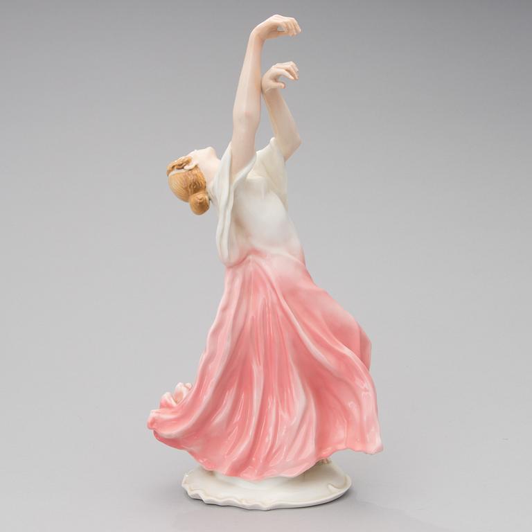 A porcelain figurine dancer, Porzellanfabrik Karl Ens, Volkstedt, Germany, first half of the 20th century.