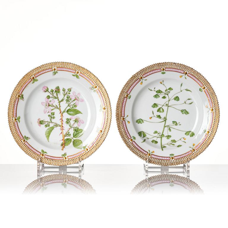 A set of nine Royal Copenhagen 'Flora Danica' dishes, Denmark, 20th Century.