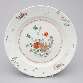 TALLRIKAR, 3 st, 1700-tal, Kina.