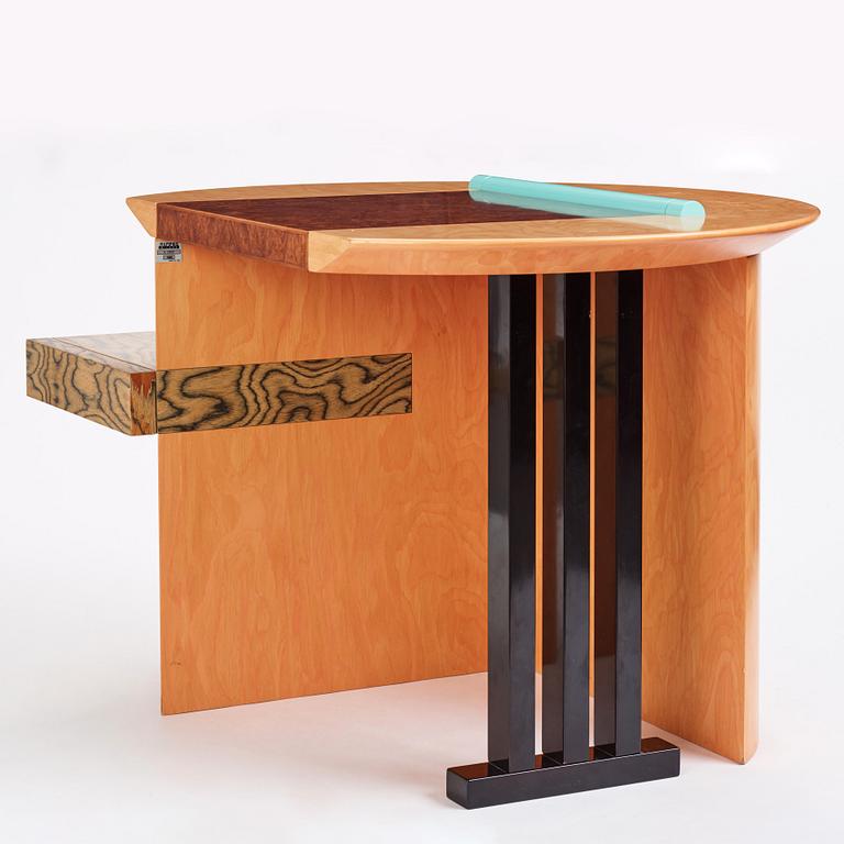 Aldo Cibic, a "Sophia" writing desk, Memphis, Italy, post 1985.