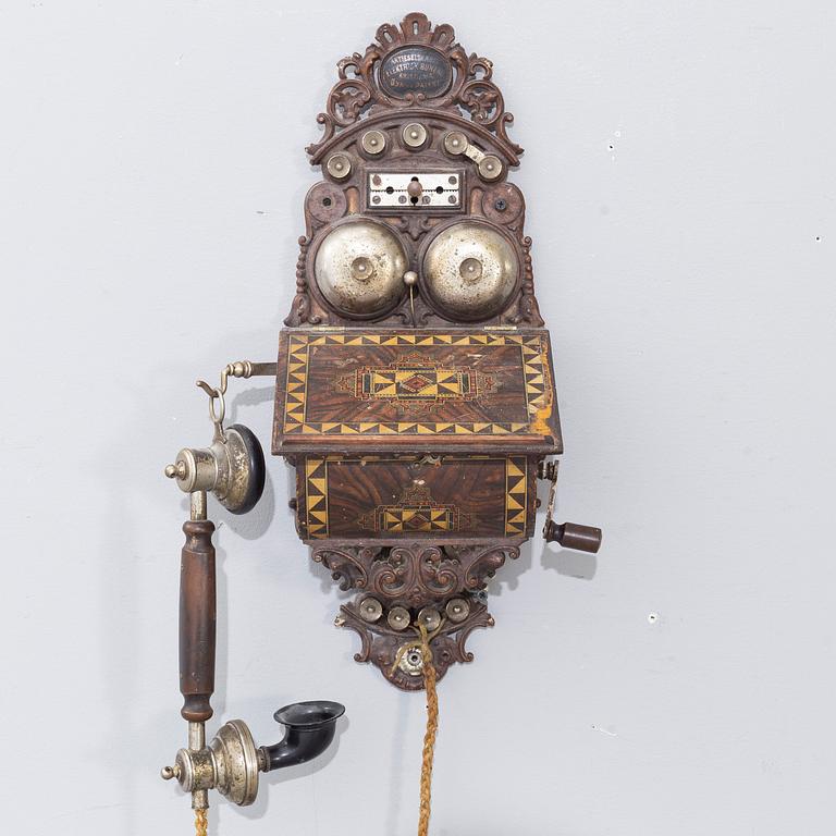A Norwegian "Elektrisk Bureau" wall mounted telephone modell year 1898.