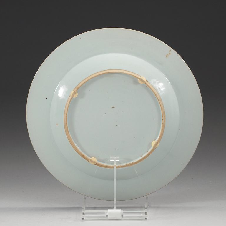 TALLRIK, kompaniporslin. Qing dynastin, Qianlong (1736-95).
