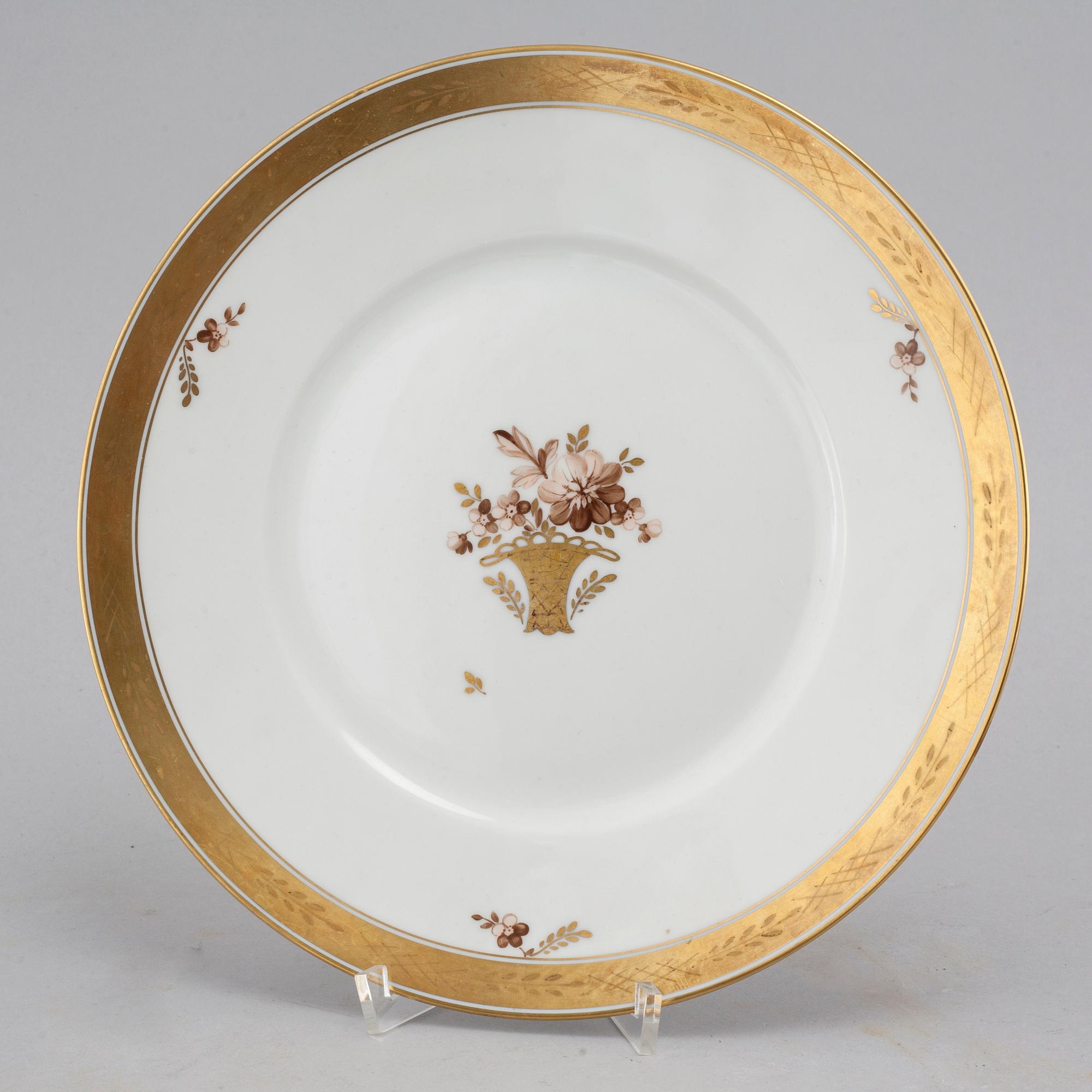 SERVISDELAR, 78 delar, porslin, "Golden Basket", Royal Copenhagen, 1900-talets andra hälft.