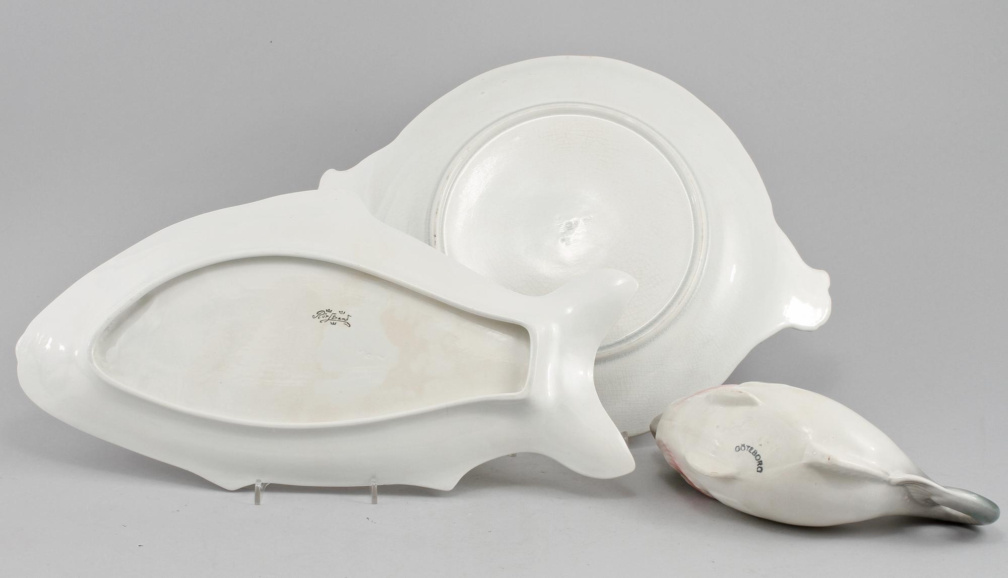 PARTI SERVISDELAR, 3 st, flintgods, Rörstrand samt Göteborg, 1900-talets första del.