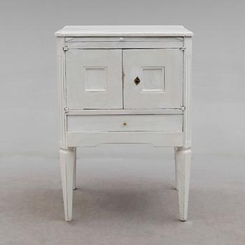 POTTSKÅP, omkring år 1800.