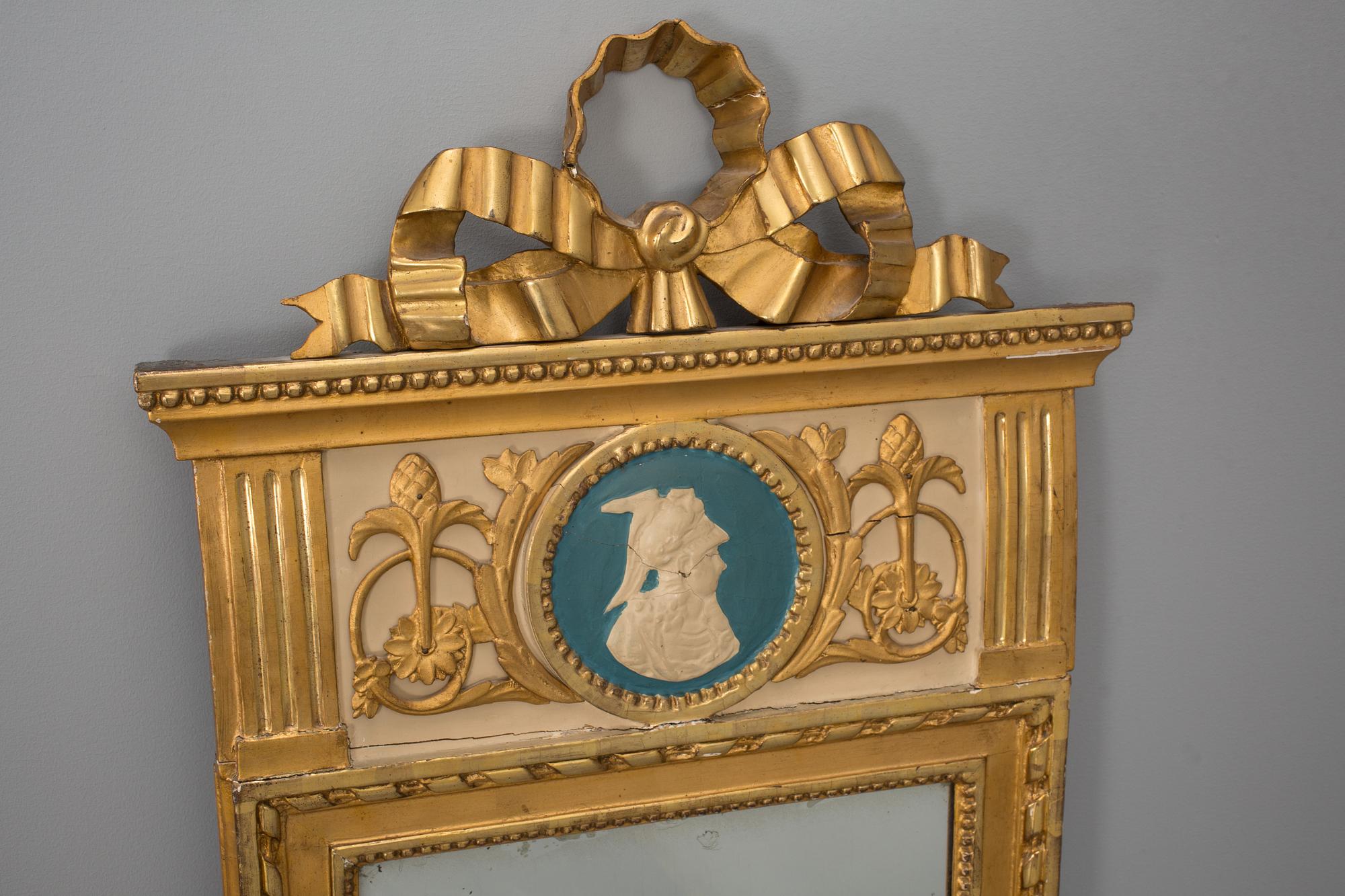 SPEGEL, sengustaviansk signerad G. Lindberg (spegelmakare i Stockholm 1791-1804).