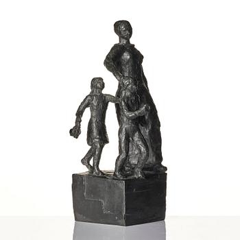 Ninnan Santesson, Woman with two playing children.