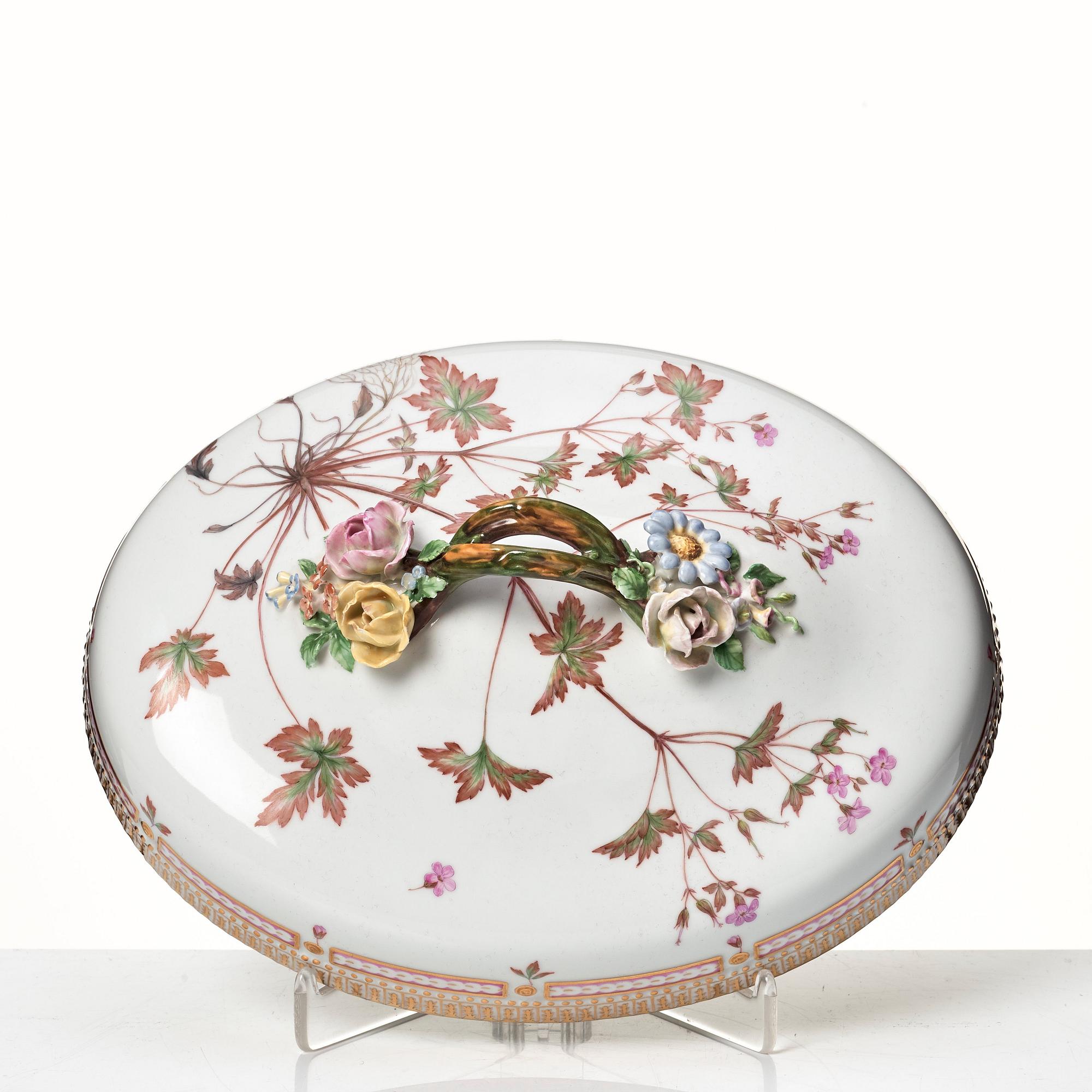 A Royal Copenhagen 'Flora Danica' vegetable tureen with cover, Denmark, 20th Century.