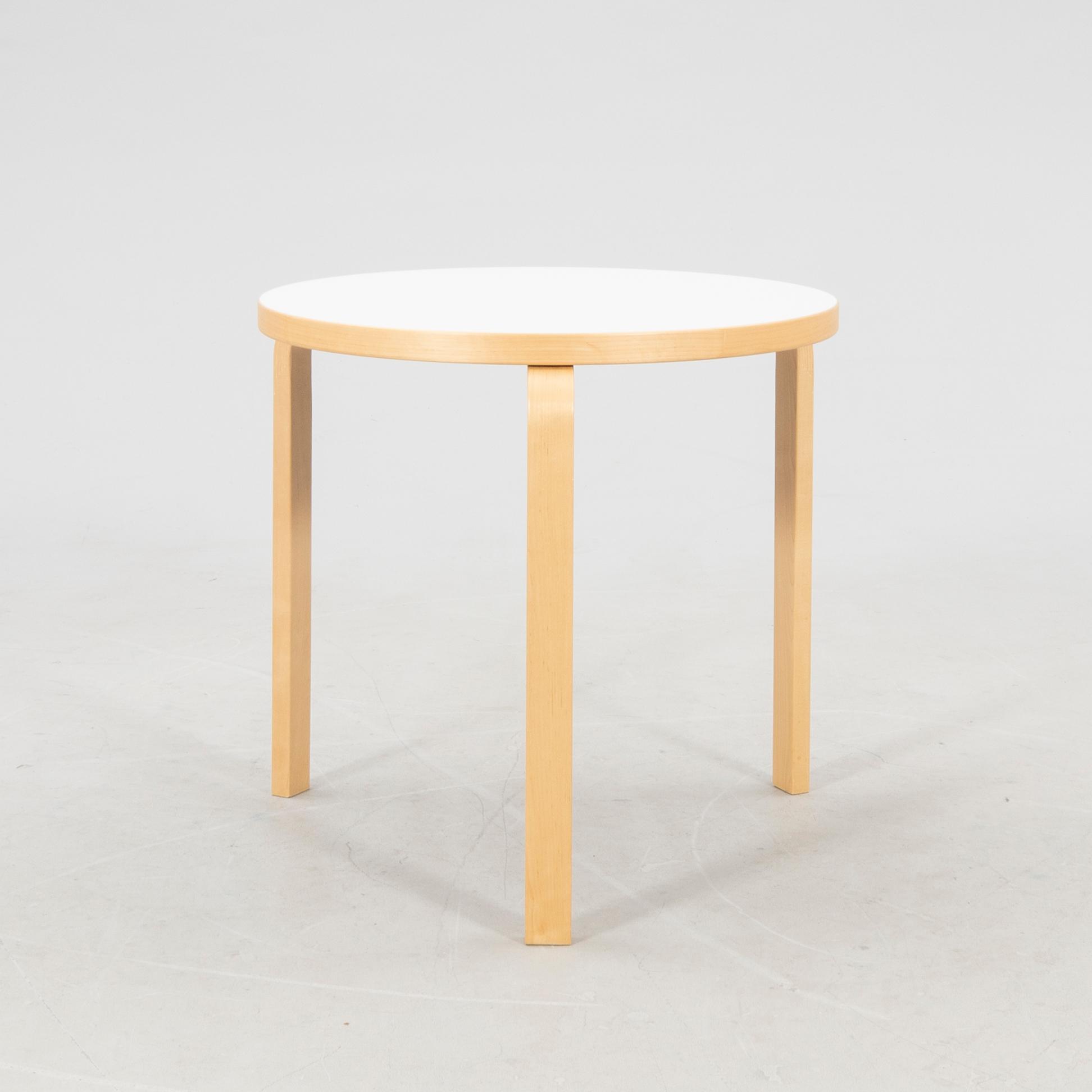 Alvar Aalto, dining table 90B Artek 2008.
