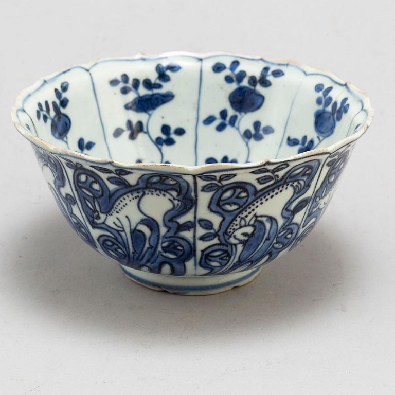 A blue and white bowl, Ming dynasty (1368-1644).