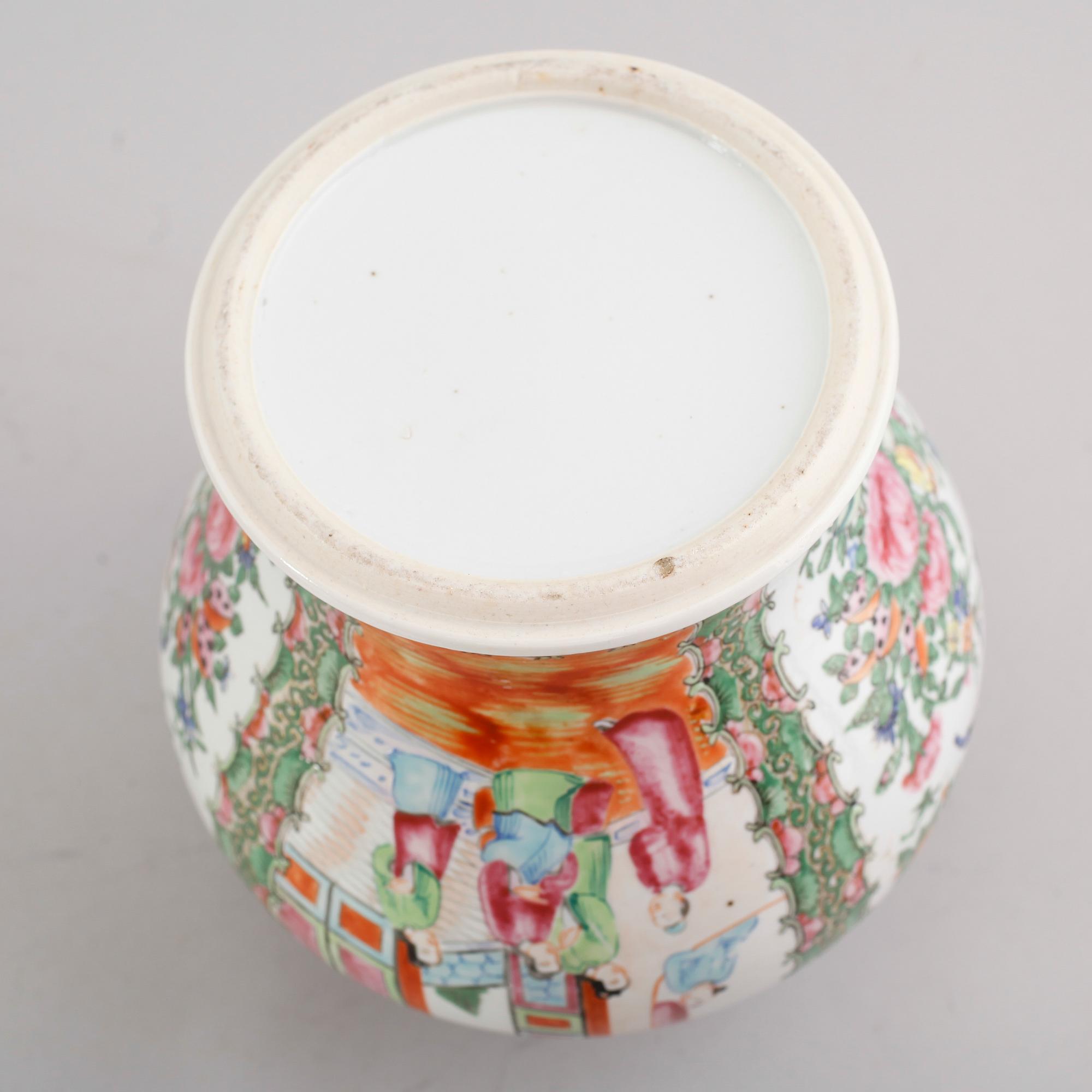 LOCKURNA, porslin, Kina, Kanton, 1800-talets mitt.