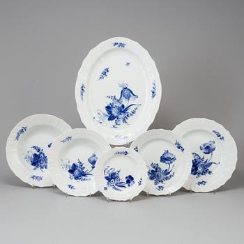 A Royal Copenhagen 'Blå Blomster' coffee and dinner service (78 pieces).