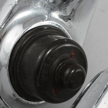 VÄGGLAMPOR, ett par, 1900-talets andra kvartal.