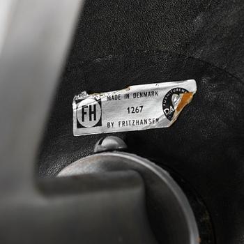 Arne Jacobsen, fåtölj, "Ägget", Fritz Hansen, Danmark, 1967.