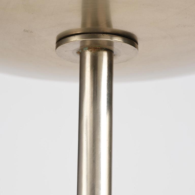 An imposing uplight floor lamp, 1930s.