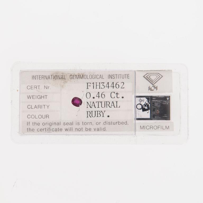 RUBIN, oval fasettslipad 0,46 ct.
