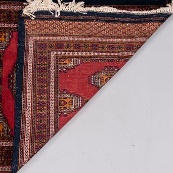GALLERIMATTA, bochara, Indien. Ca 350x94 cm.