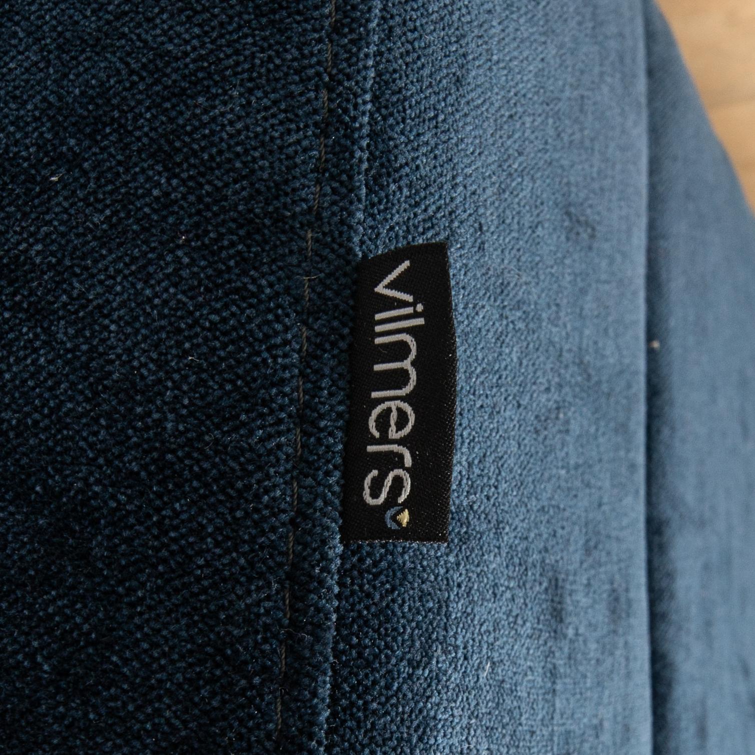 Soffa  Vilmers modern tillverkning.