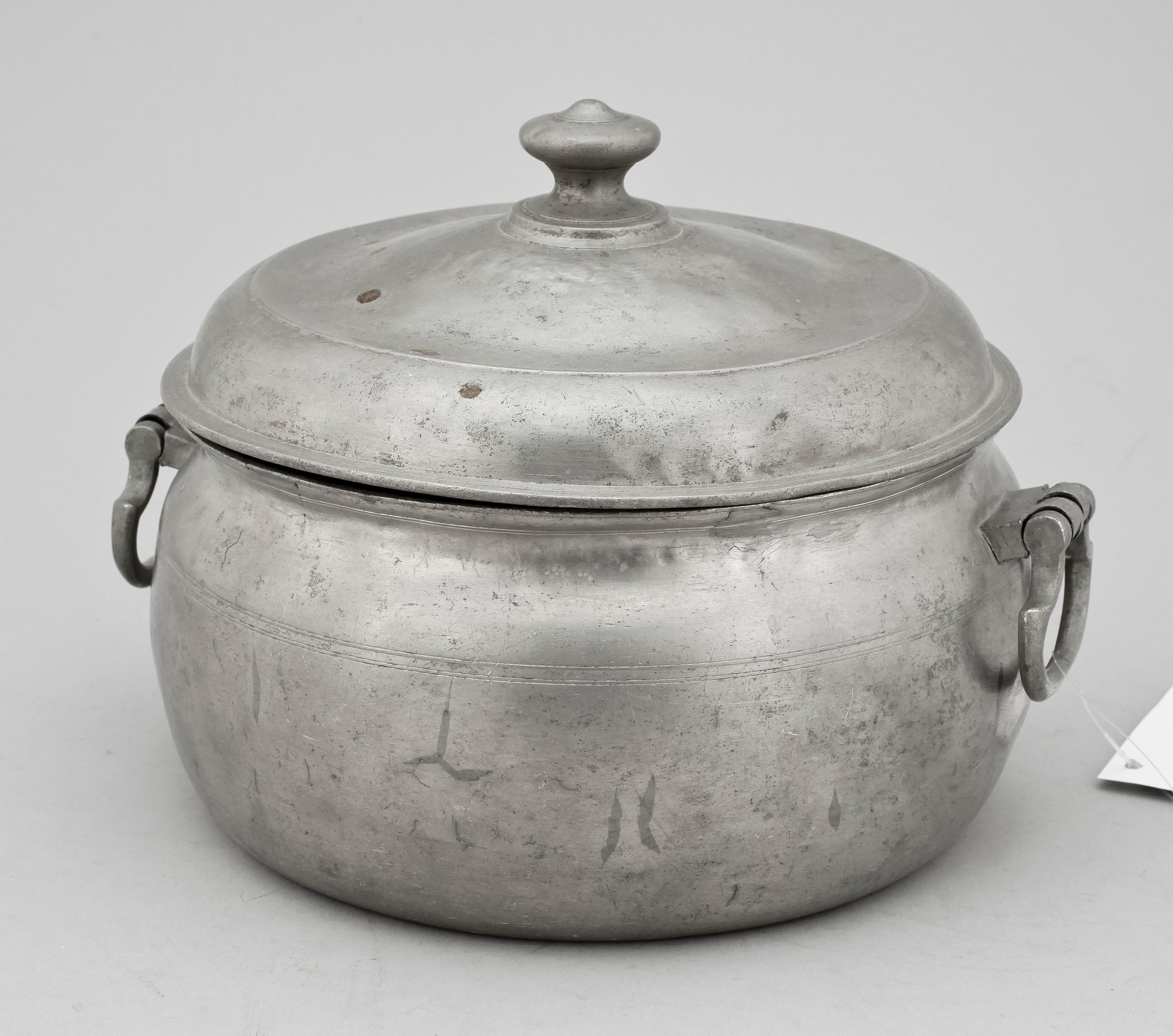 GRÖTSKÅL, tenn, 1800-tal.