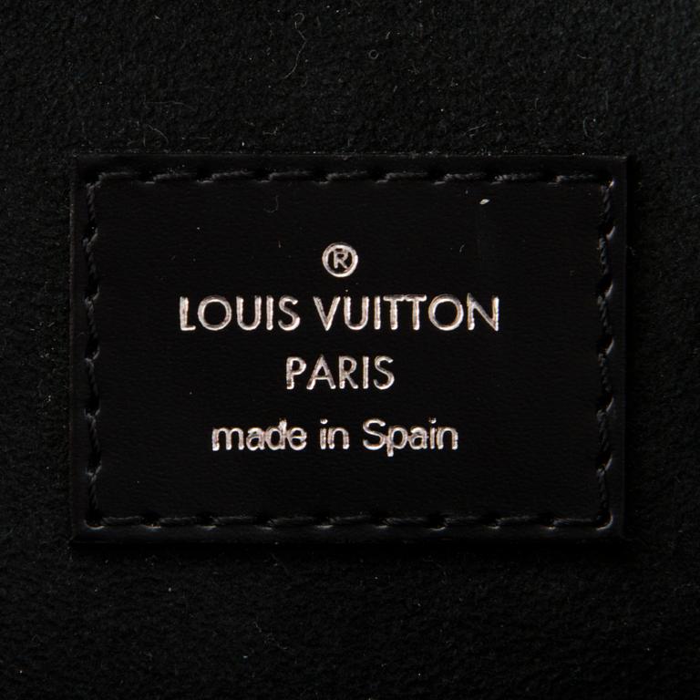 LOUIS VUITTON Black Epi Cluny BB Bag.