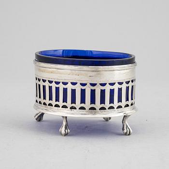 A Swedish 18th century silver and blue glass salt cellar, mark of Pehr Zethelius, Stockholm 1794.