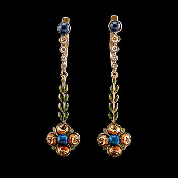 A PAIR OF EARRINGS, 56 gold, silver, sapphires, old cut diamonds, enamel. St. Petersburg early 1900 s. Weight 4,2 g.