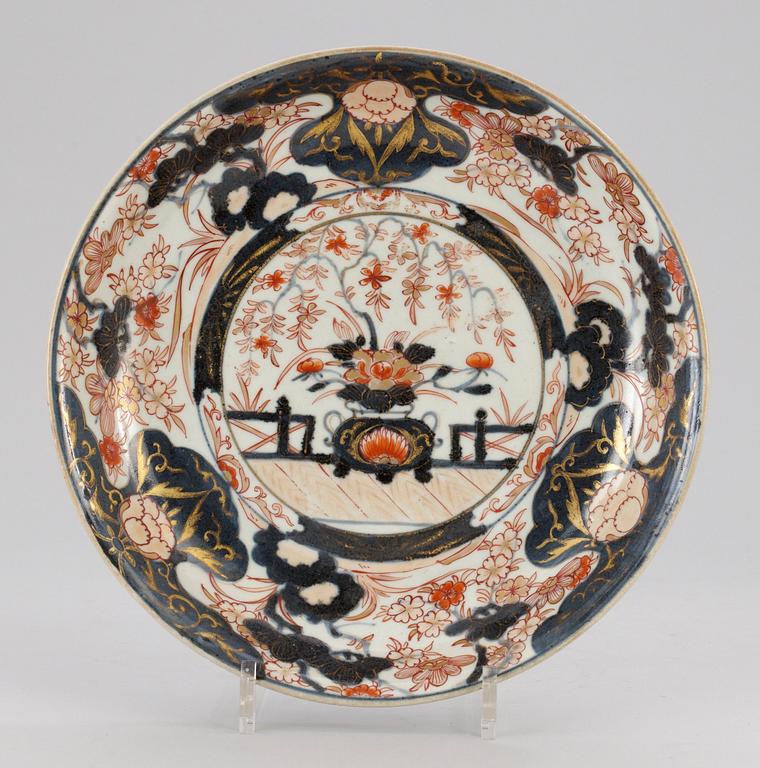 FAT, porslin. Japan, 1700-tal.