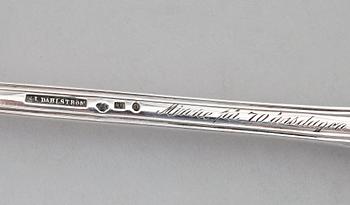 RAGUSKED, silver, Nils Leonard Dahlström, Örebro 1880. Vikt ca 127 g.
