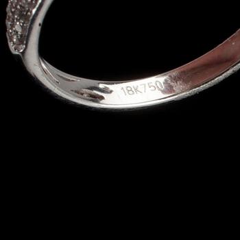 RING, vitguld 18K, diamant tot. 0.61 ct.