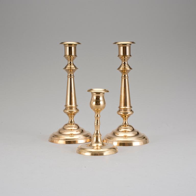 LJUSSTAKAR 3 st N P Lindeberg, Sundsvall, sent 1800-tal, mässing.