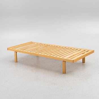 Alvar Aalto, dagbädd, modell 710, Artek, Finland.