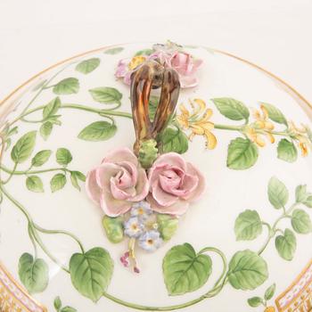 Karott med lock "Flora Danica" Royal Copenhagen Danmark porslin.