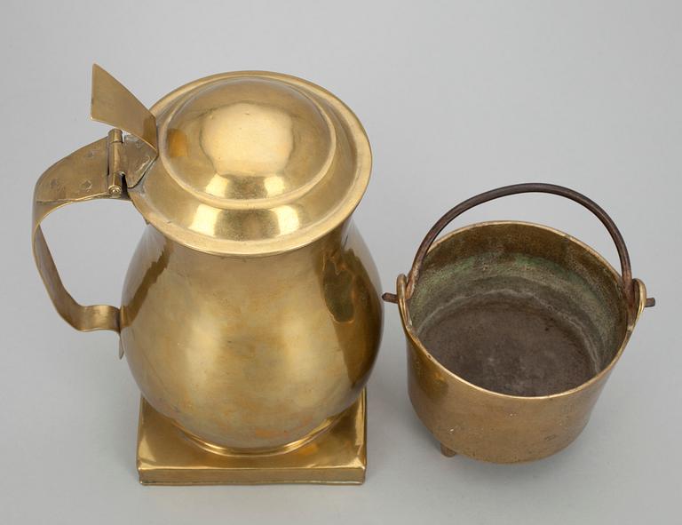 GRYTA OCH STOP, mässing, Nederländerna, 1700/1800-tal.