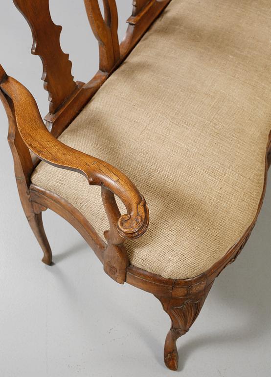 SOFFA. Nordeuropa, rokoko, 1700-talets andra hälft.