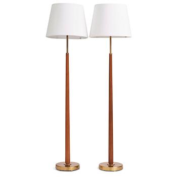 331. Hans Bergström, a pair of floor lamps model "522", ateljé Lyktan, Åhus 1950s.