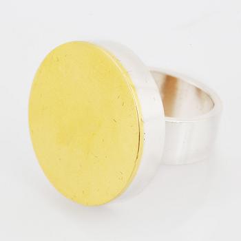 Hedvig Westermark ring silver och 18K guld.