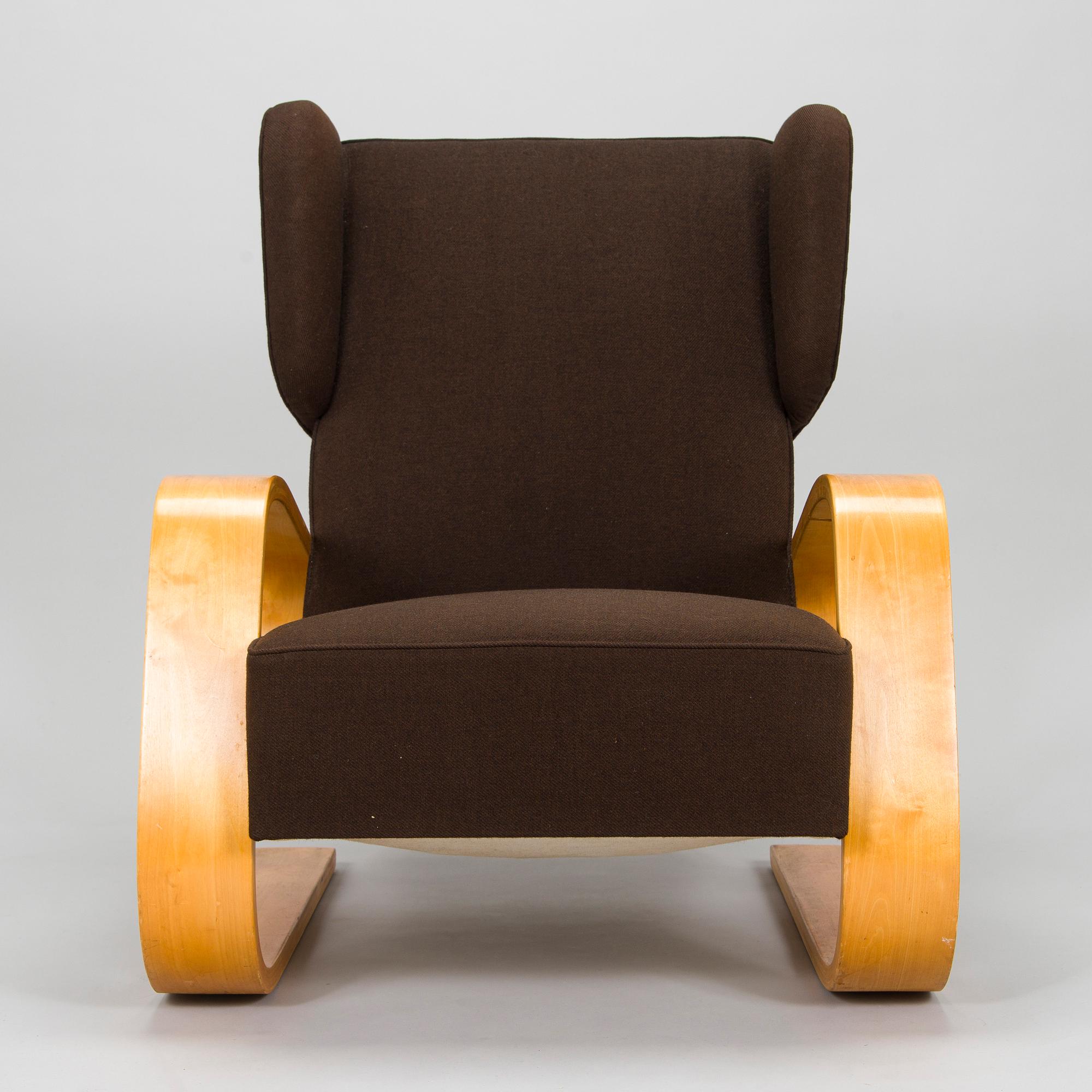 Alvar Aalto, a 1940s armchair modell 38 'Tank' for Huonekalu- ja Rakennustyötehdas A.B.