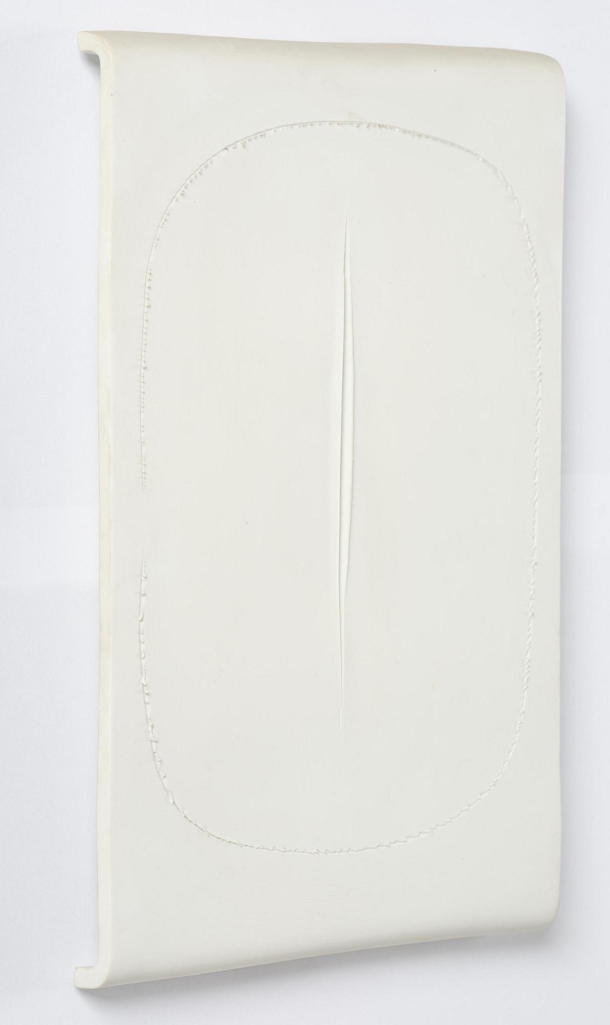 Lucio Fontana, ”Concetto Spaziale Taglio”.