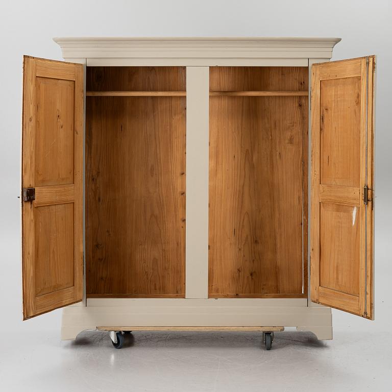 Wardrobe, 20th century.