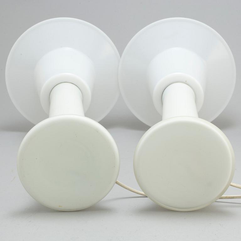 BORDSLAMPOR, ett par, glas, 1960-tal.