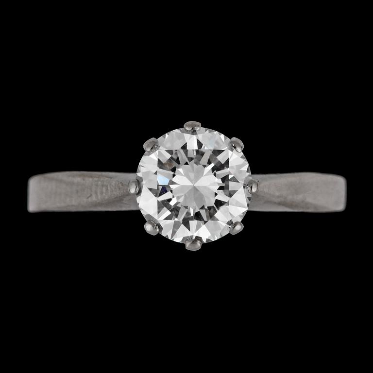 A brilliant cut diamond ring, 1.07 cts.