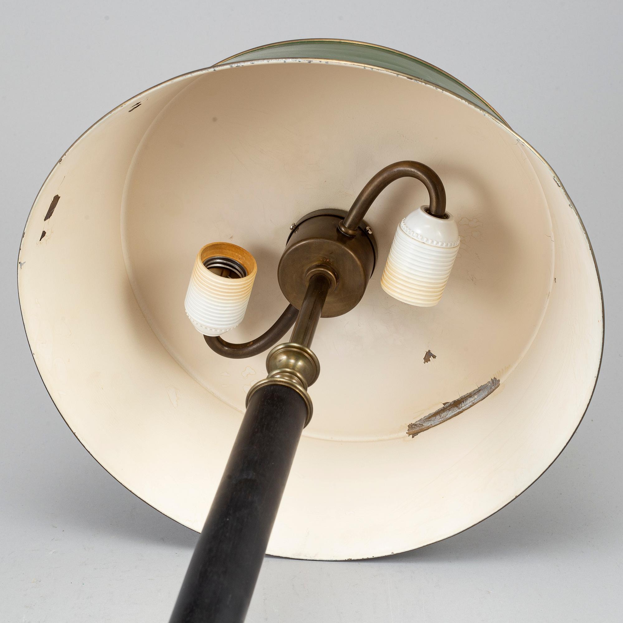 BORDSLAMPA, modell 5760, NK Nordiska Kompaniet, 1900-talets första hälft.