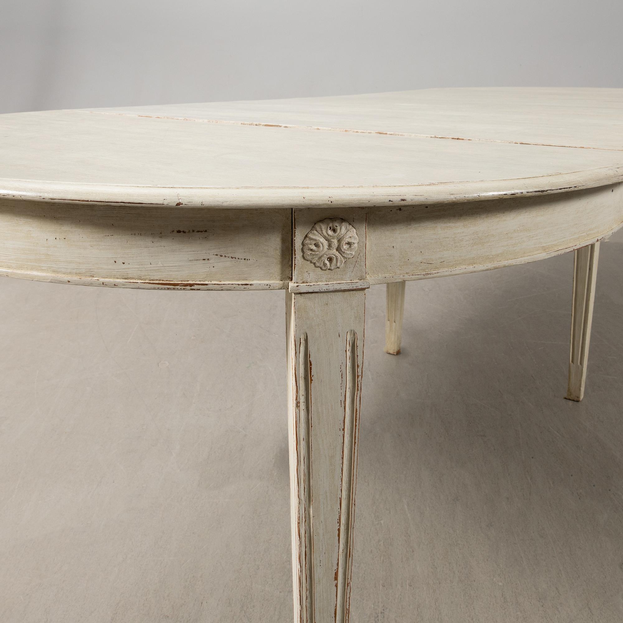 Matbord, Gustaviansk stil, omkring 1900.