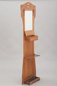 HALLMÖBEL, jugend, 1900-talets början.