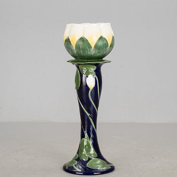 PIEDESTAL med YTTERFODER, flintgods. Rörstrand, Jugend.