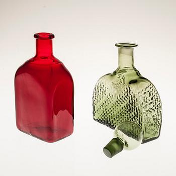 KARAFF, glas, "Flindari" Nanny Still, Riihimäen Lasi, och FLASKA, glas. 1960-tal.