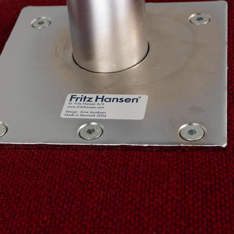 Arne Jacobsen, armchairs, a pair of "Swan", for Fritz Hansen, Denmark, 2004.