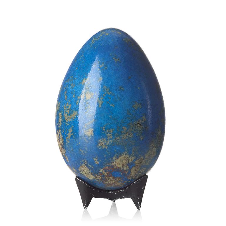 Hans Hedberg, a faience egg, Biot, France.