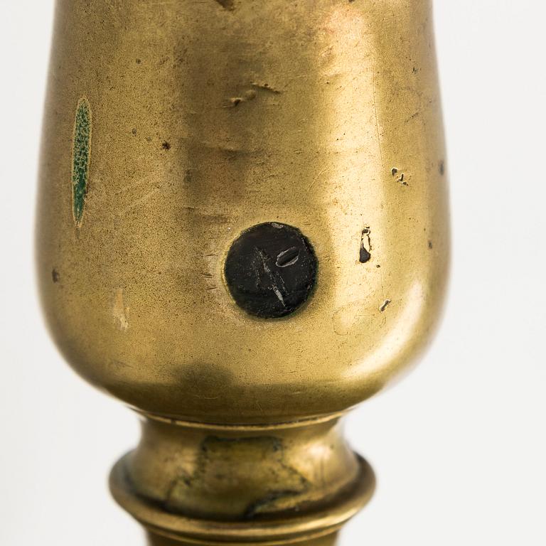 Kynttilänjalka ns. Heemskerk-malli, Flanderi, 1700-luku.