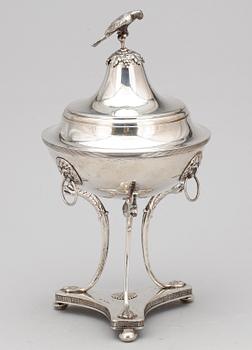 SOCKERSKÅL, silver, CG Hallberg, Stockholm 1902. Vikt ca 570g.